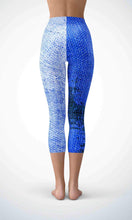 Load image into Gallery viewer, Blue denim skin capri - Shopping ing