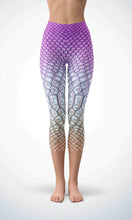 Load image into Gallery viewer, Pink crocodile skin capri - Shopping ing
