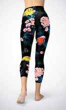 Load image into Gallery viewer, Bee in flower 8 points lifestyle legging - Shopping ing
