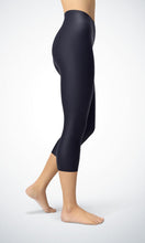 Load image into Gallery viewer, Navy color capri - Shopping ing

